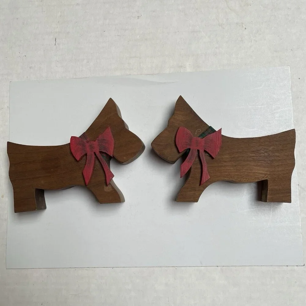 Wooden Scotty Dog Terrier Figurine Red Bow Git Christmas Decor Home Putppy